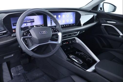 Glacier White Metallic 2026 Audi Q5 Premium TFSI quattro S tronic