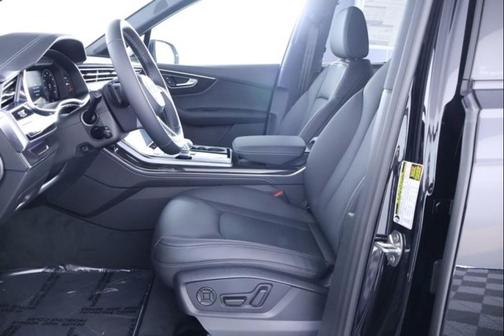 2026 Audi Q7 55 Premium Plus