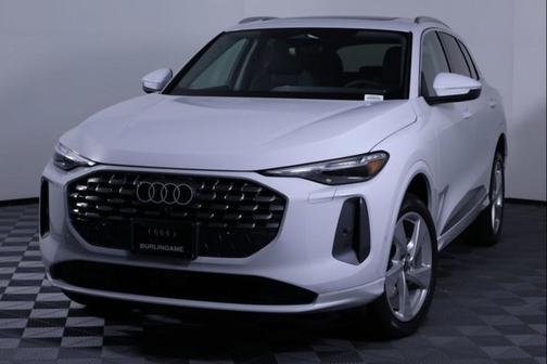 2025 Audi Q5 Premium Plus TFSI quattro S tronic