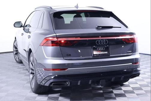 2026 Audi Q8 55 Prestige