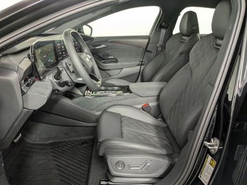 2025 Audi S6 e-tron Prestige