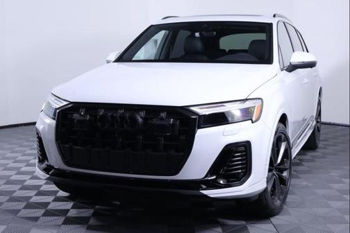 2026 Audi Q7 55 Premium Plus