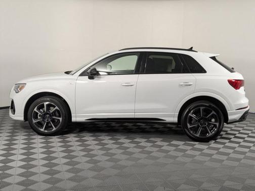2025 Audi Q3 45 S line Premium Plus