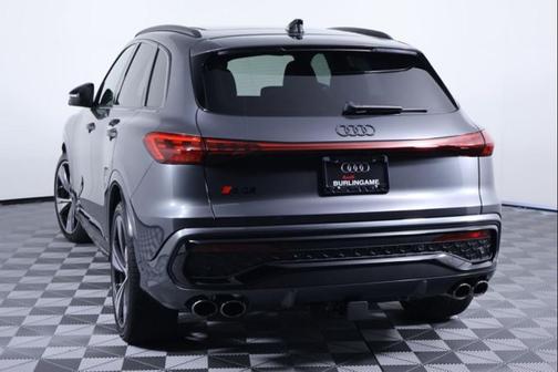 Daytona Gray Metallic 2026 Audi SQ5 3.0T Premium Plus