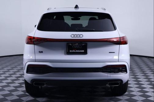 2025 Audi Q5 Premium Plus TFSI quattro S tronic