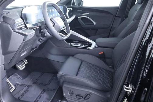 Mythos Black Metallic 2026 Audi SQ5 3.0T Premium Plus