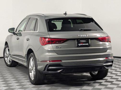2022 Audi Q3 Premium 45 TFSI S line quattro Tiptronic