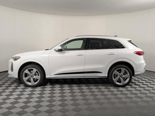 2025 Audi Q5 Premium Plus TFSI quattro S tronic