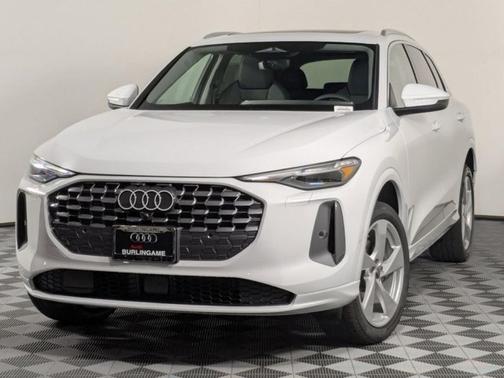 2025 Audi Q5 Premium Plus TFSI quattro S tronic