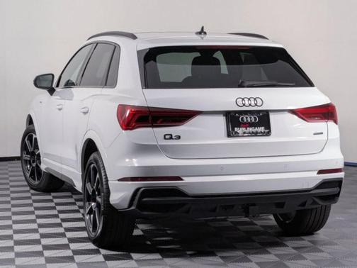 2025 Audi Q3 45 S line Premium Plus