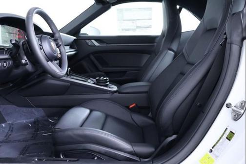 2026 Porsche 911 Carrera 4S Cabriolet