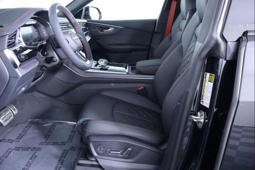 Mythos Black Metallic 2026 Audi SQ8 4.0T Prestige