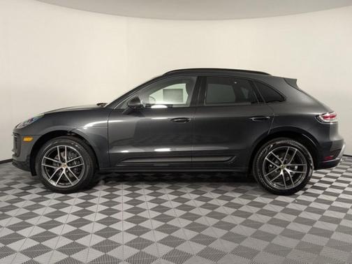 2025 Porsche Macan 