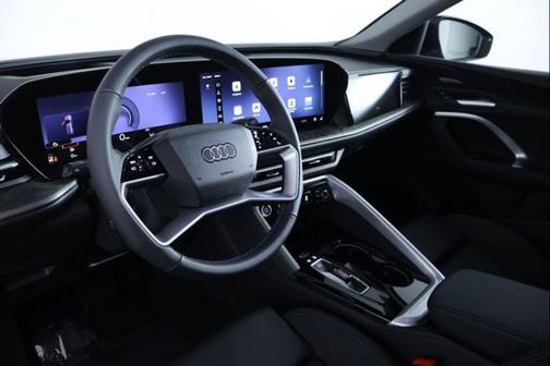 Navarra Blue Metallic 2026 Audi Q5 Premium Plus TFSI quattro S tronic