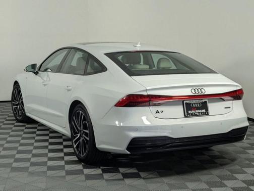 2025 Audi A7 3.0T Premium Plus