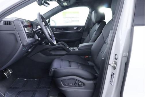 2026 Porsche Cayenne Cayenne Turbo E-Hybrid