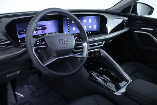 Mythos Black Metallic 2026 Audi Q5 Premium Plus TFSI quattro S tronic