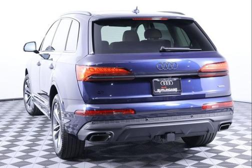 2026 Audi Q7 45 Premium Plus