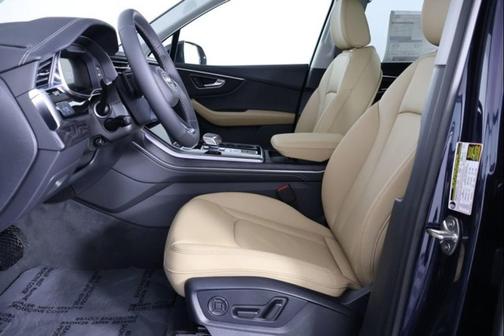 2026 Audi Q7 45 Premium Plus