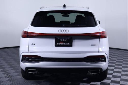 2025 Audi Q5 Premium Plus TFSI quattro S tronic