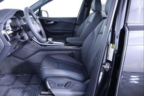 2026 Audi Q7 55 Premium Plus