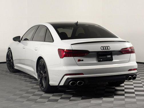 2022 Audi S6 Premium Plus TFSI quattro Tiptronic