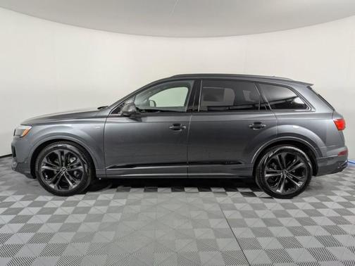 DAYTONA GRY PRL 2026 Audi Q7 55 Premium Plus