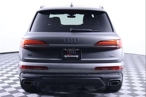 2026 Audi Q7 55 Premium Plus