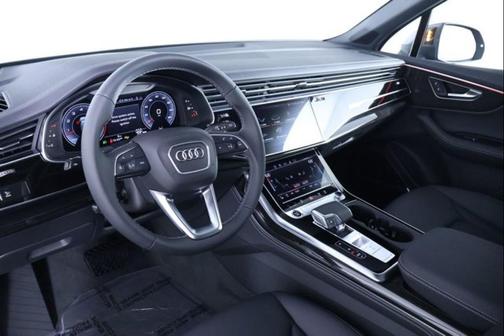 2026 Audi Q7 55 Premium Plus