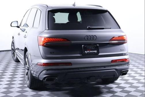 2026 Audi Q7 55 Premium Plus