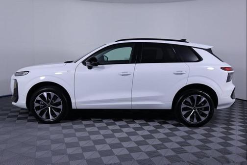 Arkona White 2026 Audi Q3 TFSI quattro S tronic