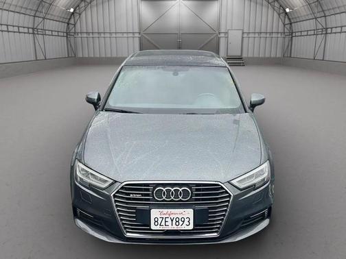 2017 Audi A3 e-tron 1.4T Tech Premium Plus