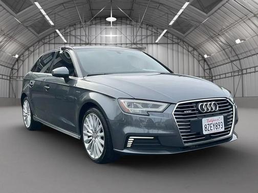 2017 Audi A3 e-tron 1.4T Tech Premium Plus
