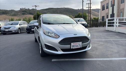 Ingot Silver Metallic 2019 Ford Fiesta SE