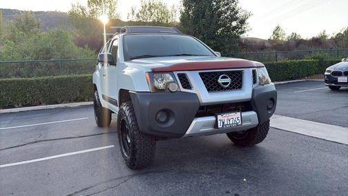 White 2014 Nissan Xterra S Sport Utility 4D
