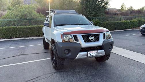 White 2014 Nissan Xterra S Sport Utility 4D