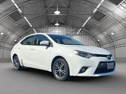 2016 Toyota Corolla LE Plus
