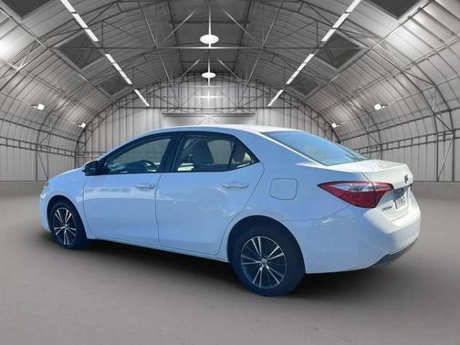2016 Toyota Corolla LE Plus