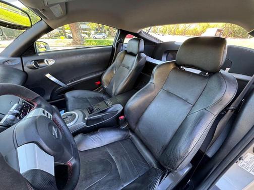 Silver 2003 Nissan 350Z Touring