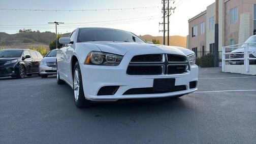 Bright White Clearcoat 2012 Dodge Charger SE
