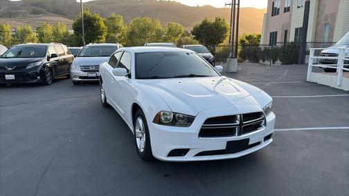 Bright White Clearcoat 2012 Dodge Charger SE