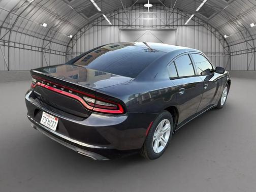 2016 Dodge Charger SE