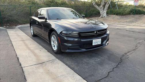 2016 Dodge Charger SE