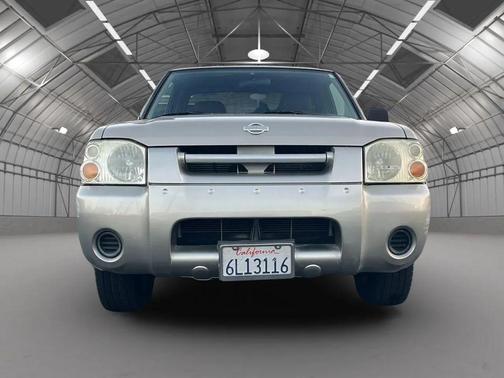 2001 Nissan Frontier XE King Cab