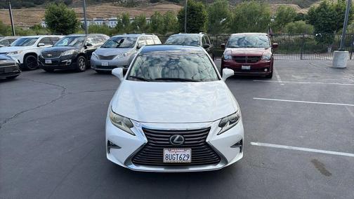 Eminent White Pearl 2016 Lexus ES 350 Base