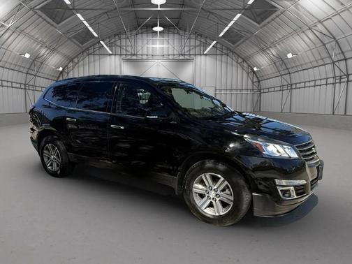 2017 Chevrolet Traverse 2LT