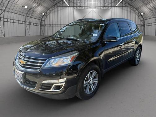 2017 Chevrolet Traverse 2LT