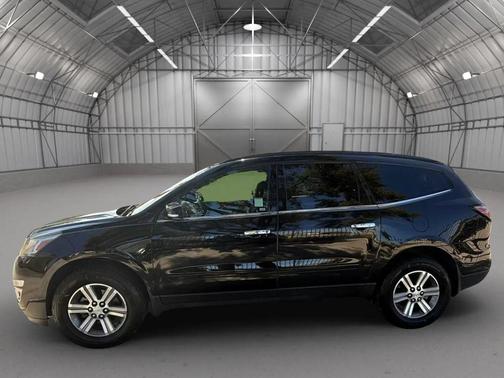 2017 Chevrolet Traverse 2LT