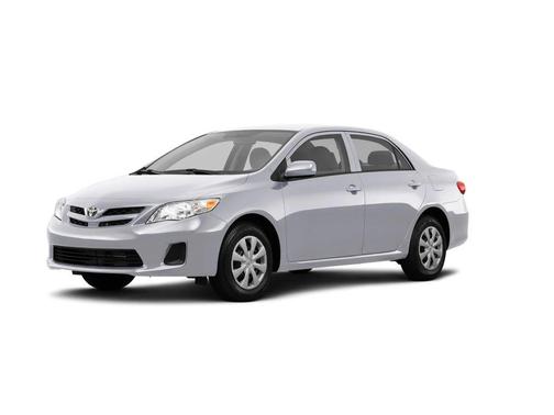 Classic Silver Metallic 2013 Toyota Corolla LE