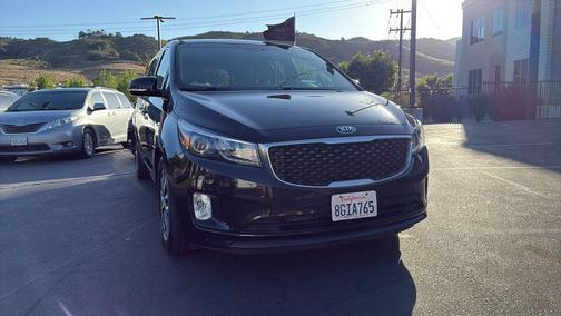 Aurora Black 2018 Kia Sedona SX